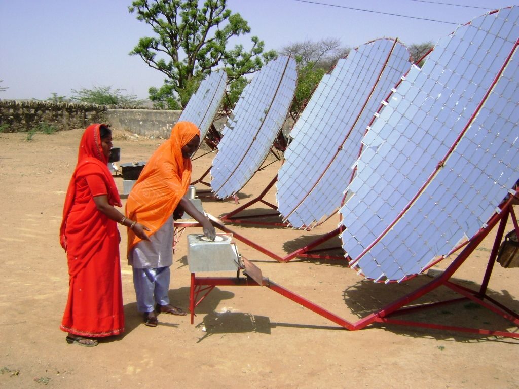 solar-panels-1718841